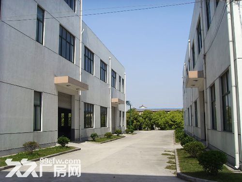 食品廠業(yè)務與汽車租賃服務全解析 從蒸汽冷庫租賃到手續(xù)辦理